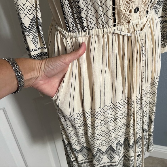 Anthropologie Floreat Perrie Dress Boho Cream / Ivory 3/4 Sleeve Tassel Tie - Picture 3 of 12
